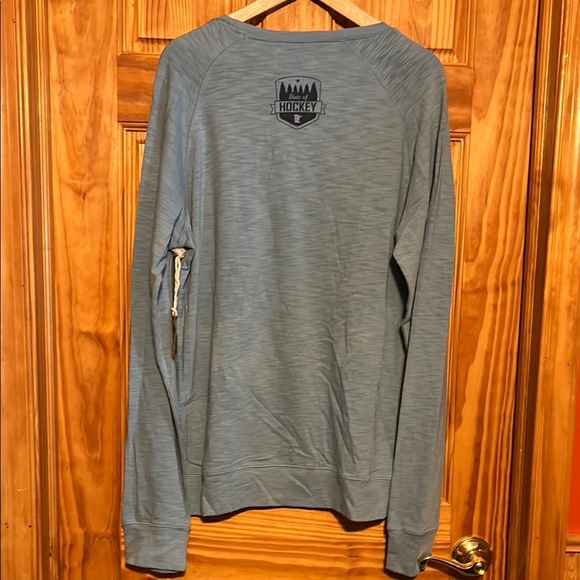 Signature Concepts Blue Long Sleeve State of Hockey Shirt. NWT - Picture 8 of 8